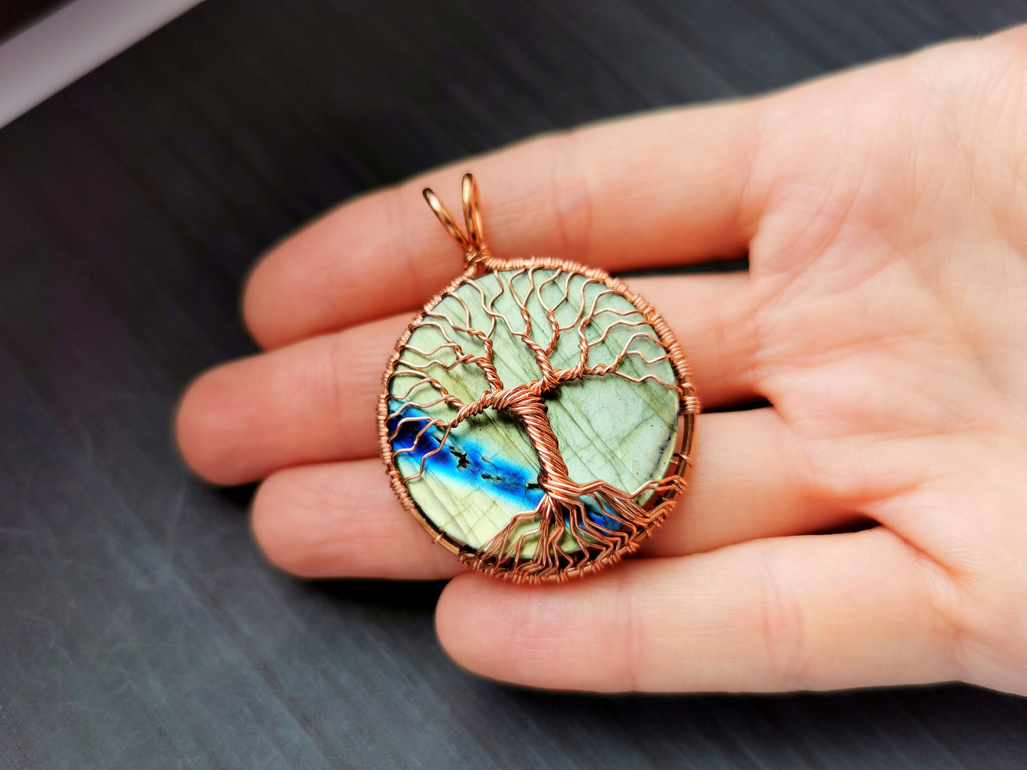 Tree pendant with a labradorite gemstone