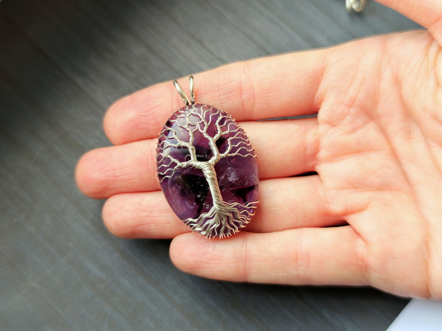 Tree pendant with an amethyst gemstone