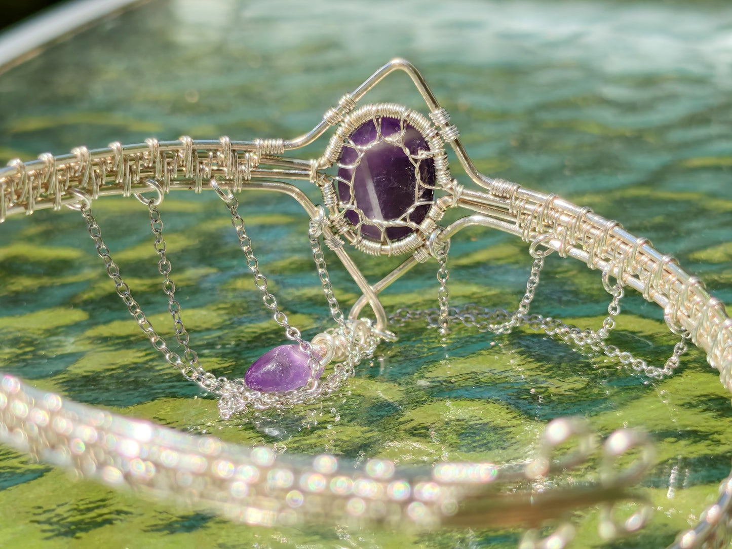 Tree arm ring with amethyst gemstones