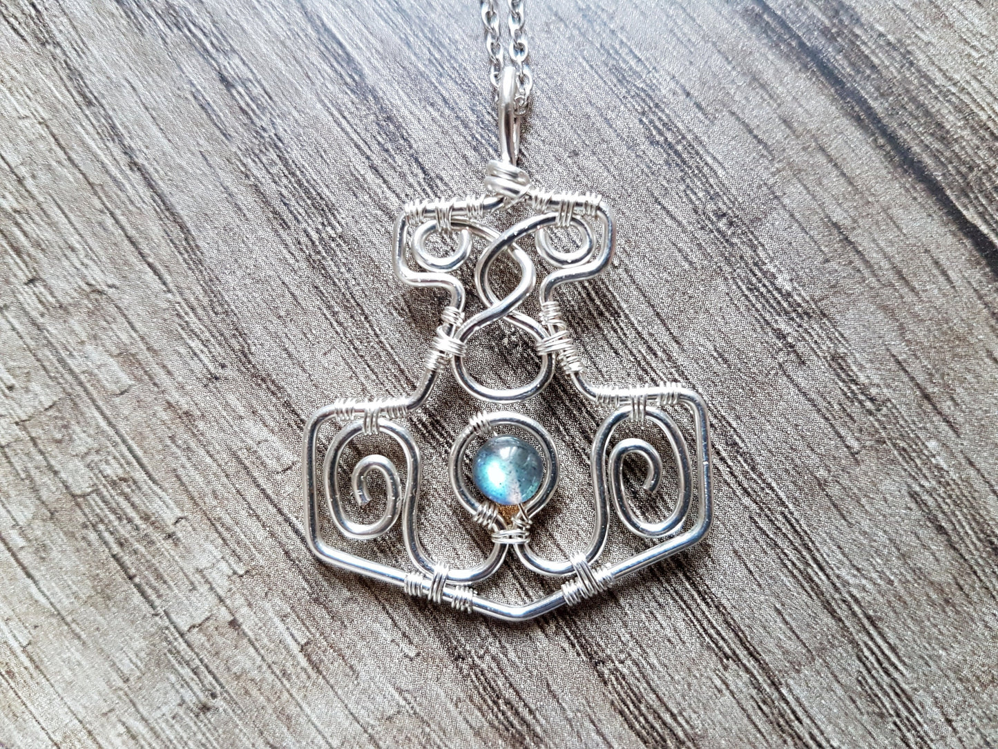Mjölnir pendant