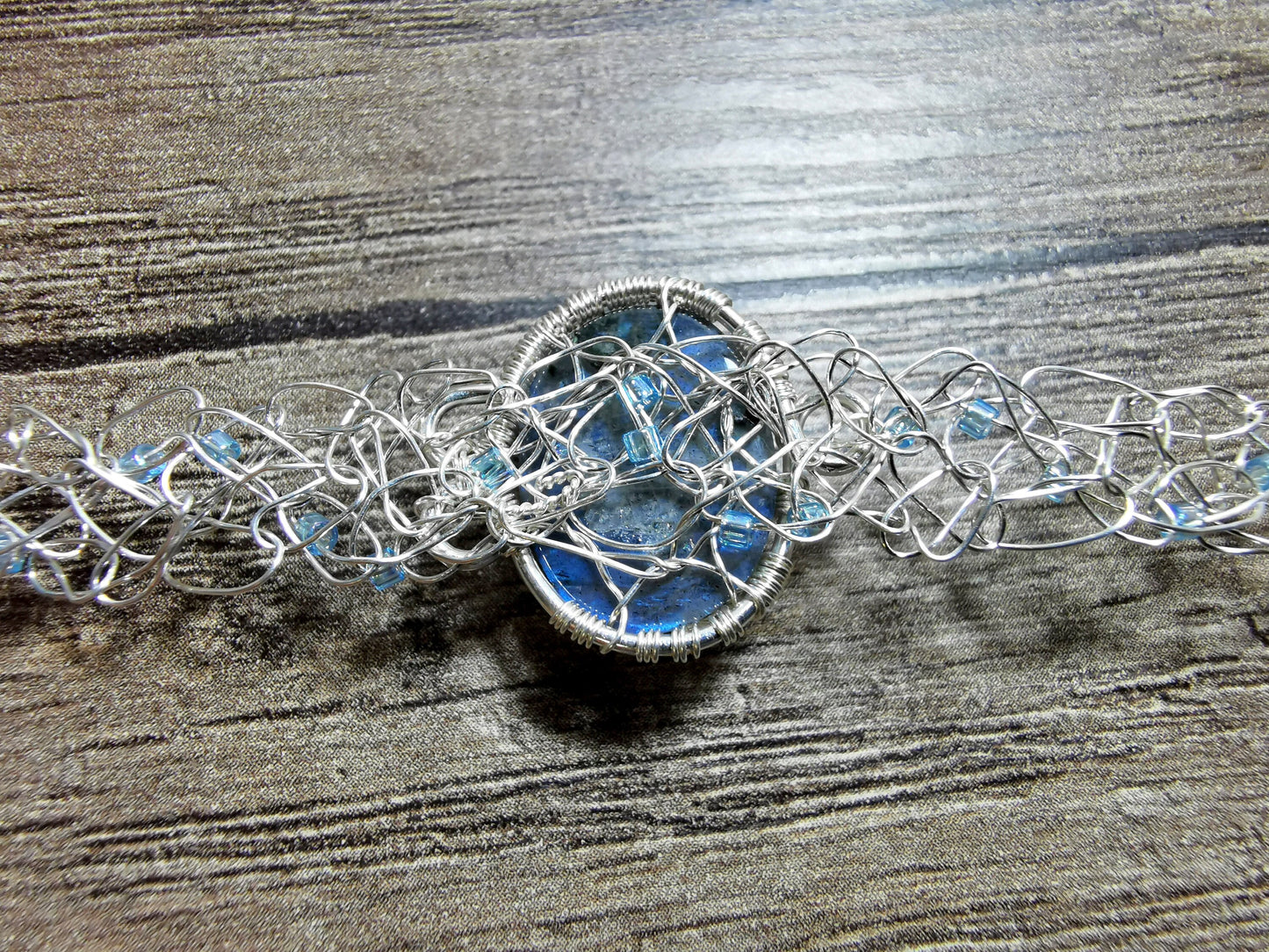 Wire crochet tree bracelet with a labradorite gemstone