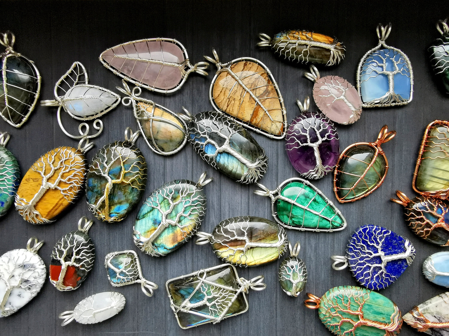 Pendants and necklaces