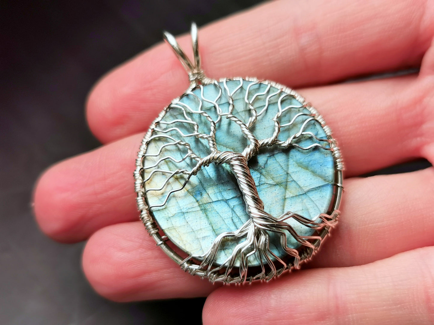 Tree pendant with a labradorite gemstone