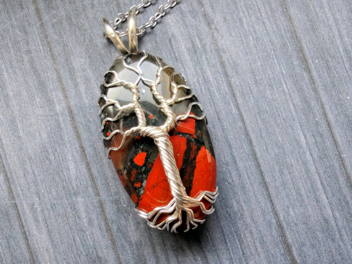 Tree pendant with a bloodstone gemstone