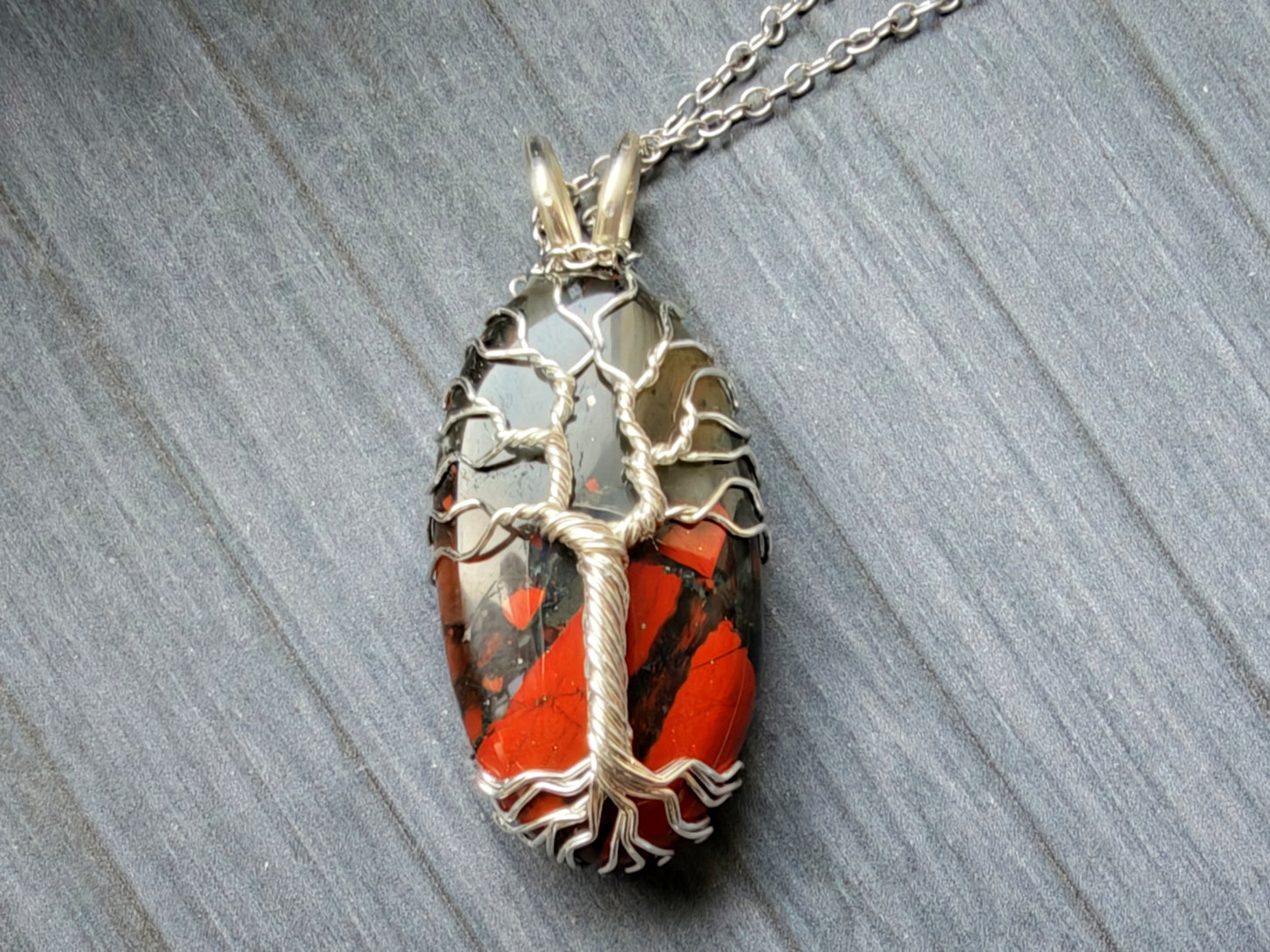 Tree pendant with a bloodstone gemstone