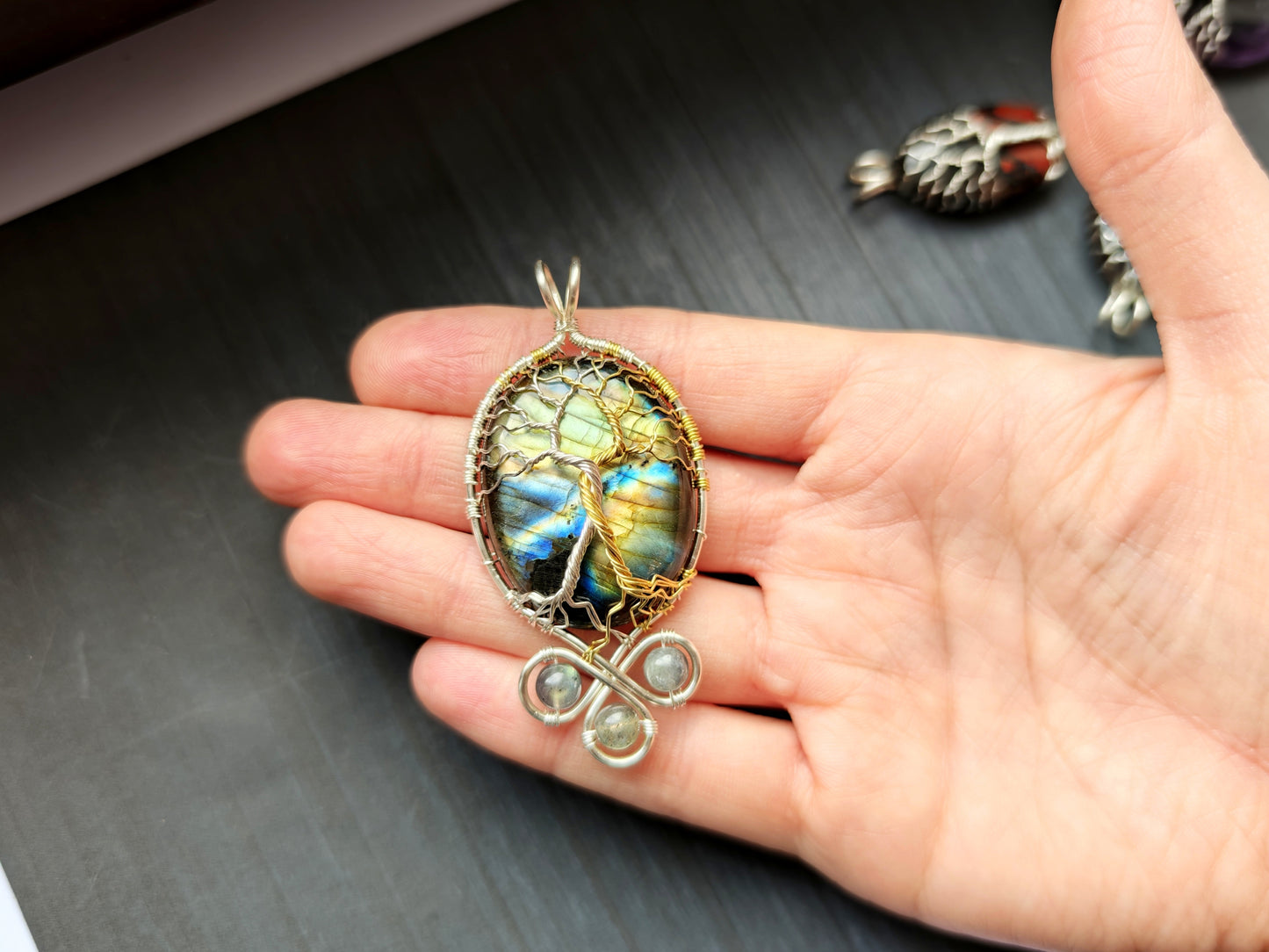 Fantasy inspired pendant: The Two Trees