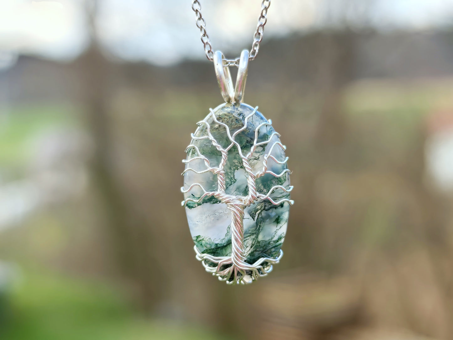 Tree pendant with a moss agate gemstone