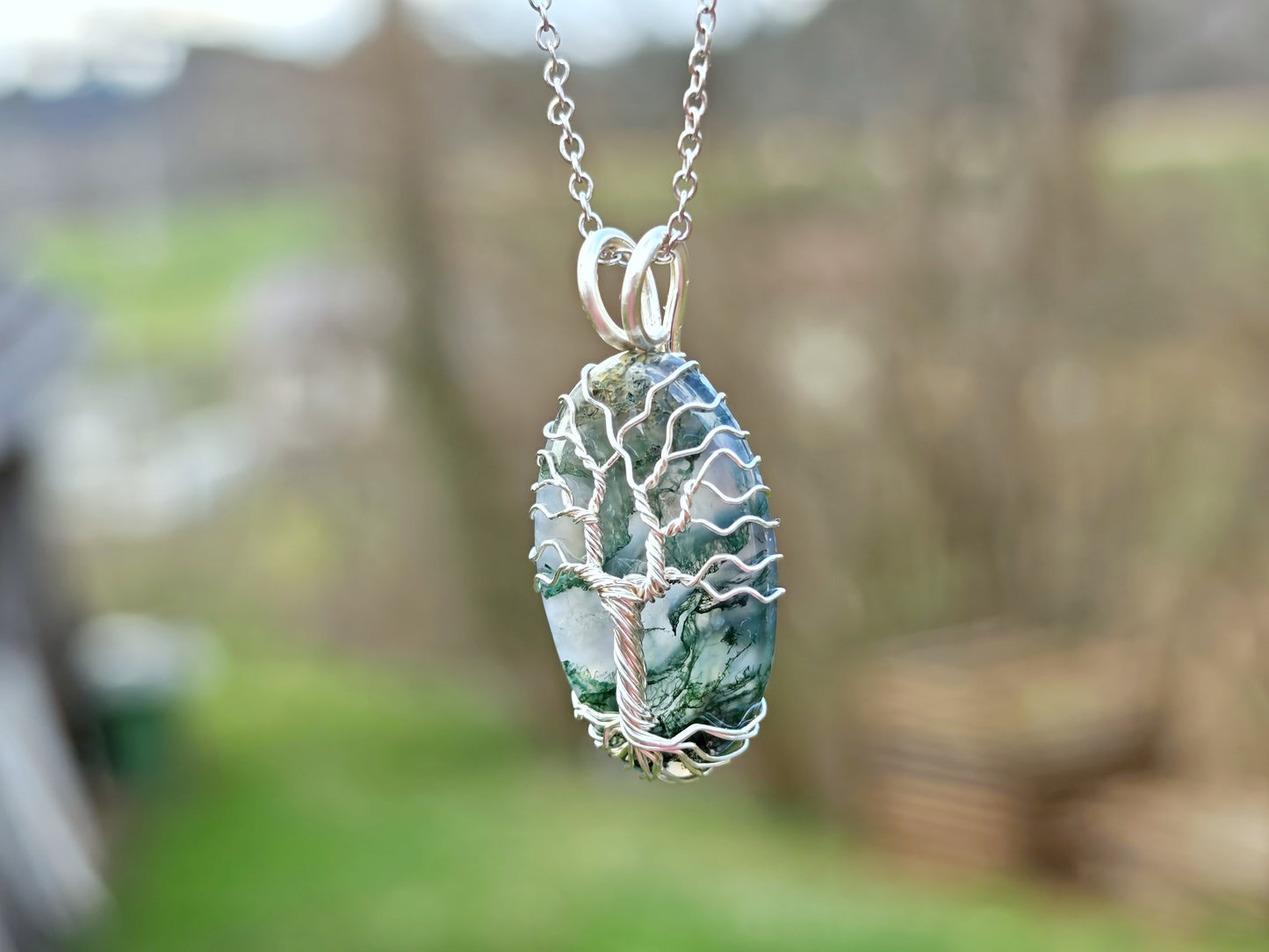 Tree pendant with a moss agate gemstone