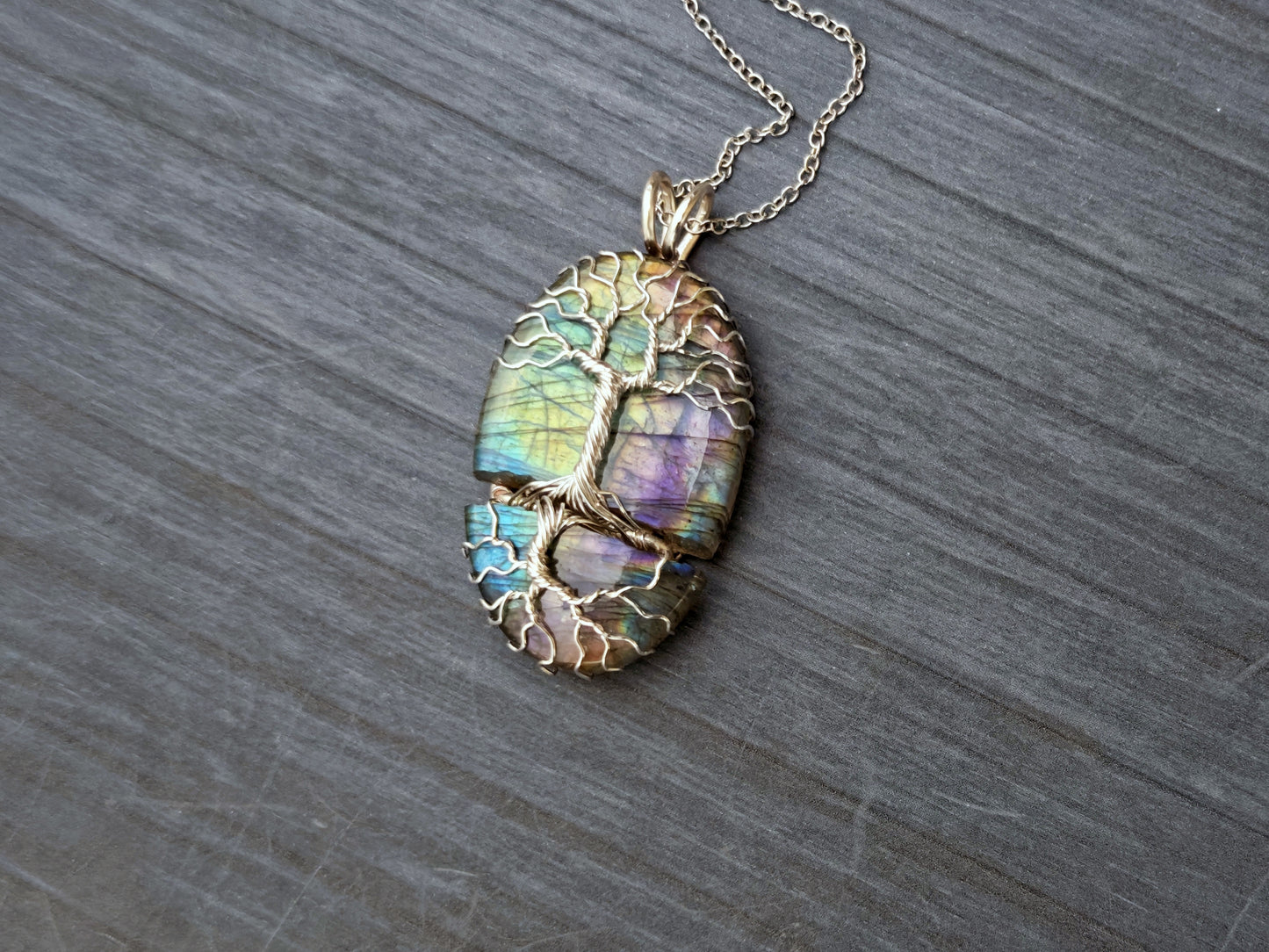 Tree pendant with a broken labradorite gemstone