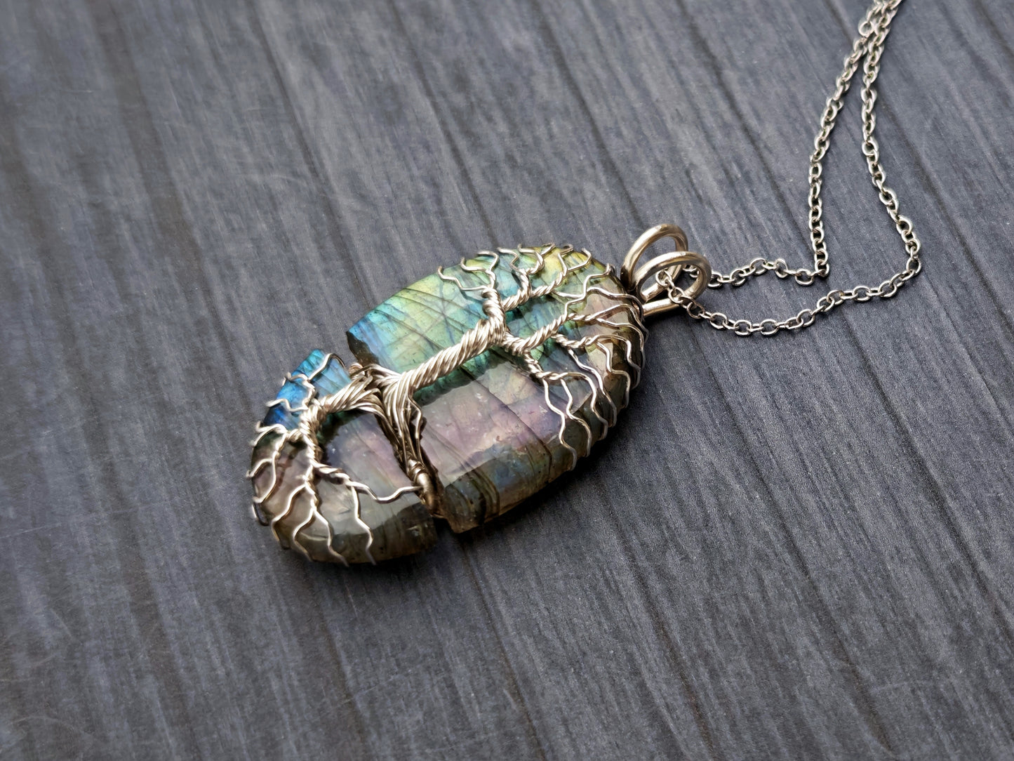 Tree pendant with a broken labradorite gemstone