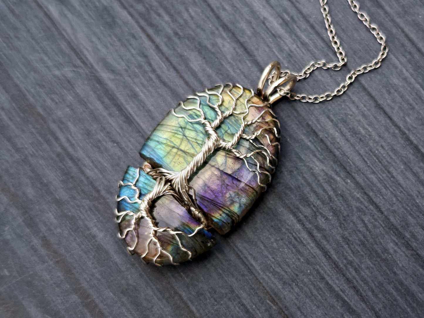 Tree pendant with a broken labradorite gemstone
