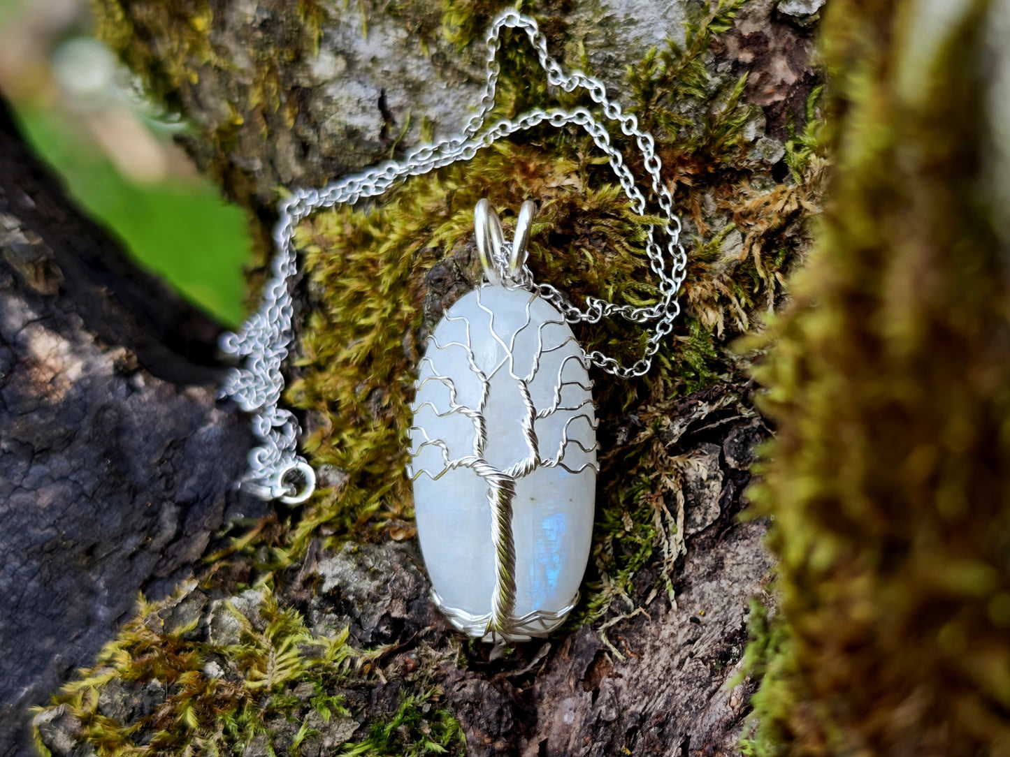 Tree pendant with a moonstone gemstone