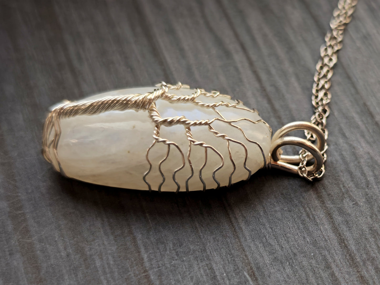Tree pendant with a moonstone gemstone
