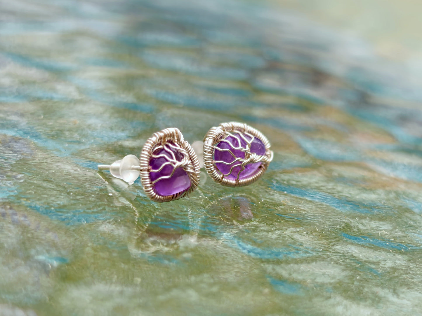 Tree stud earrings with amethyst gemstones