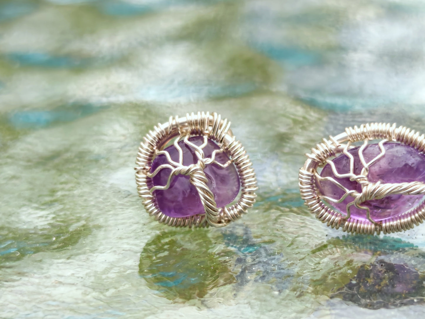 Tree stud earrings with amethyst gemstones