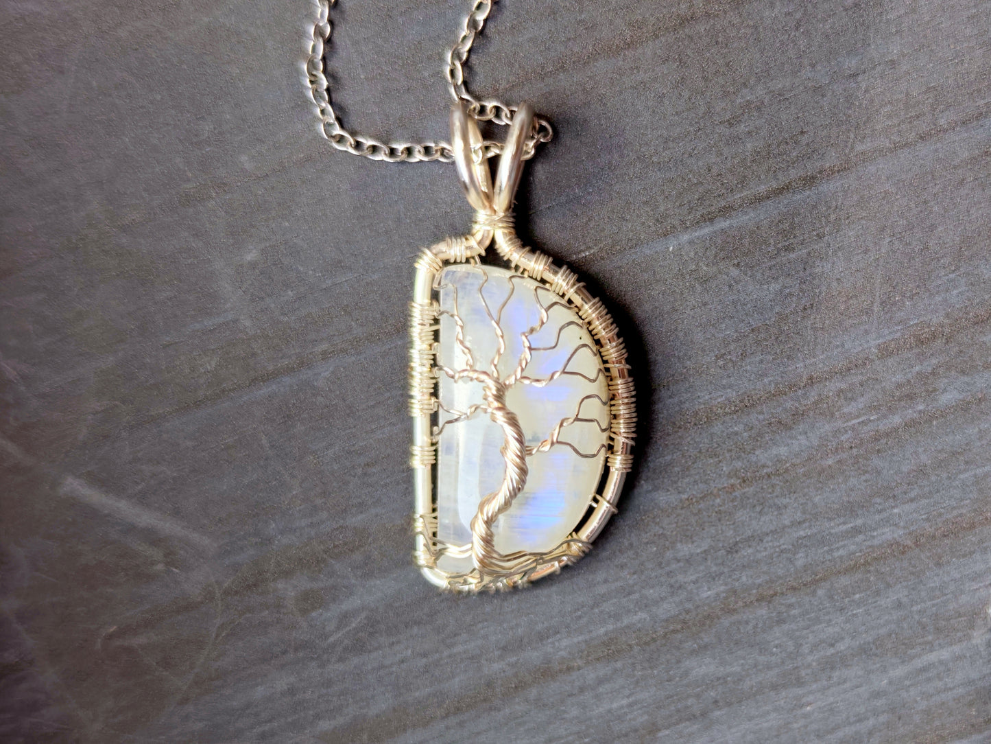 Tree pendant with a moonstone gemstone