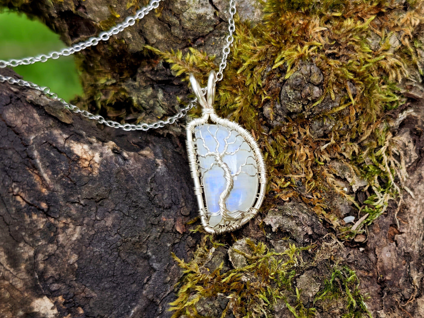 Tree pendant with a moonstone gemstone