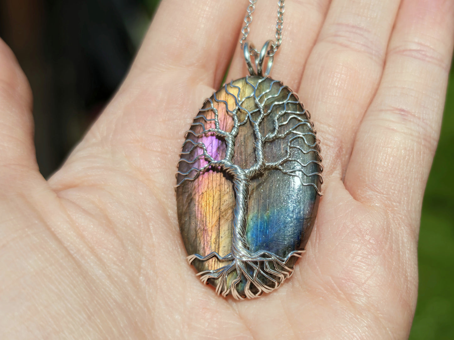 Tree pendant with a labradorite gemstone