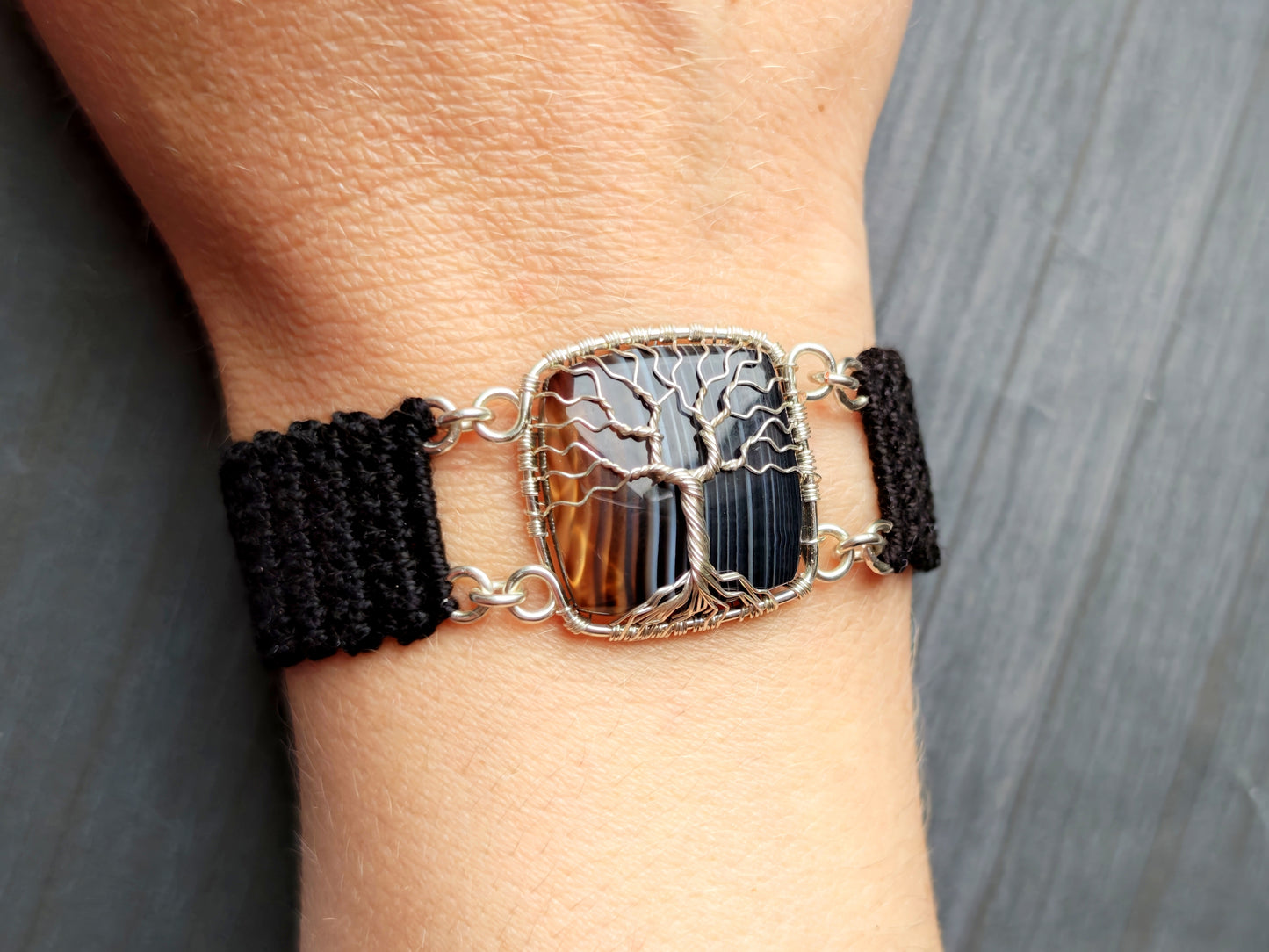Crochet tree bracelet with a black onyx gemstone