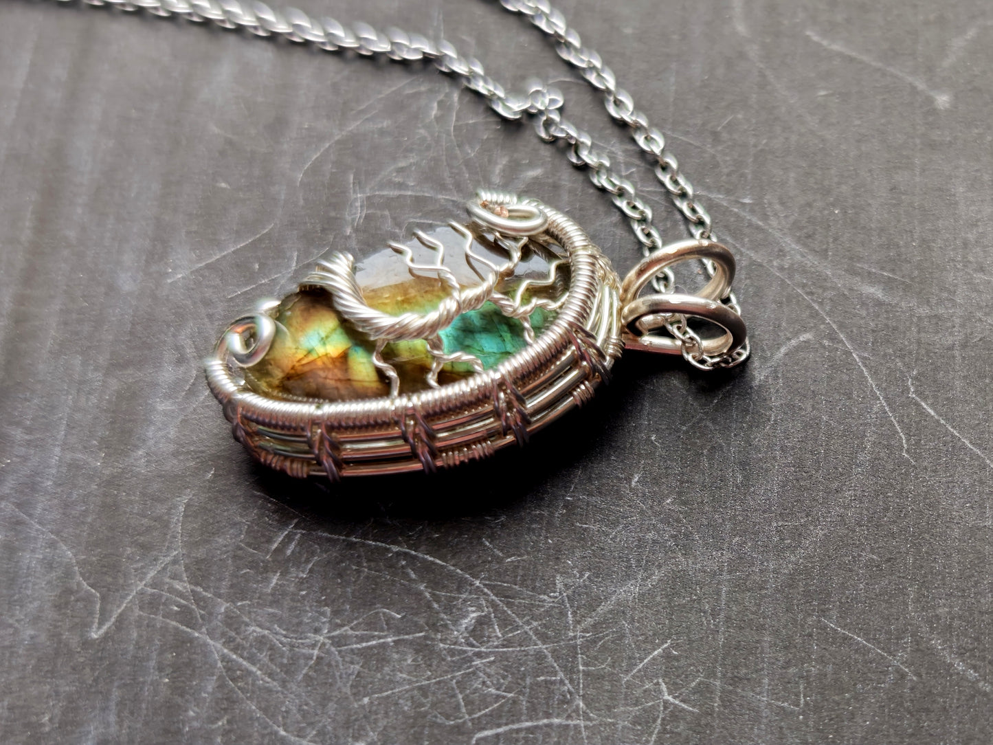 Tree pendant with a broken labradorite gemstone