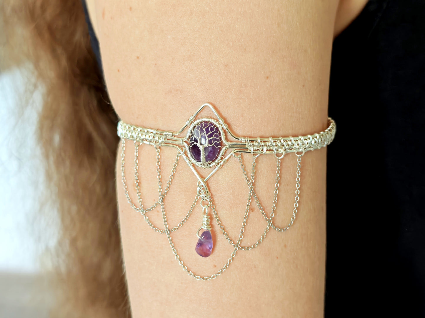 Tree arm ring with amethyst gemstones