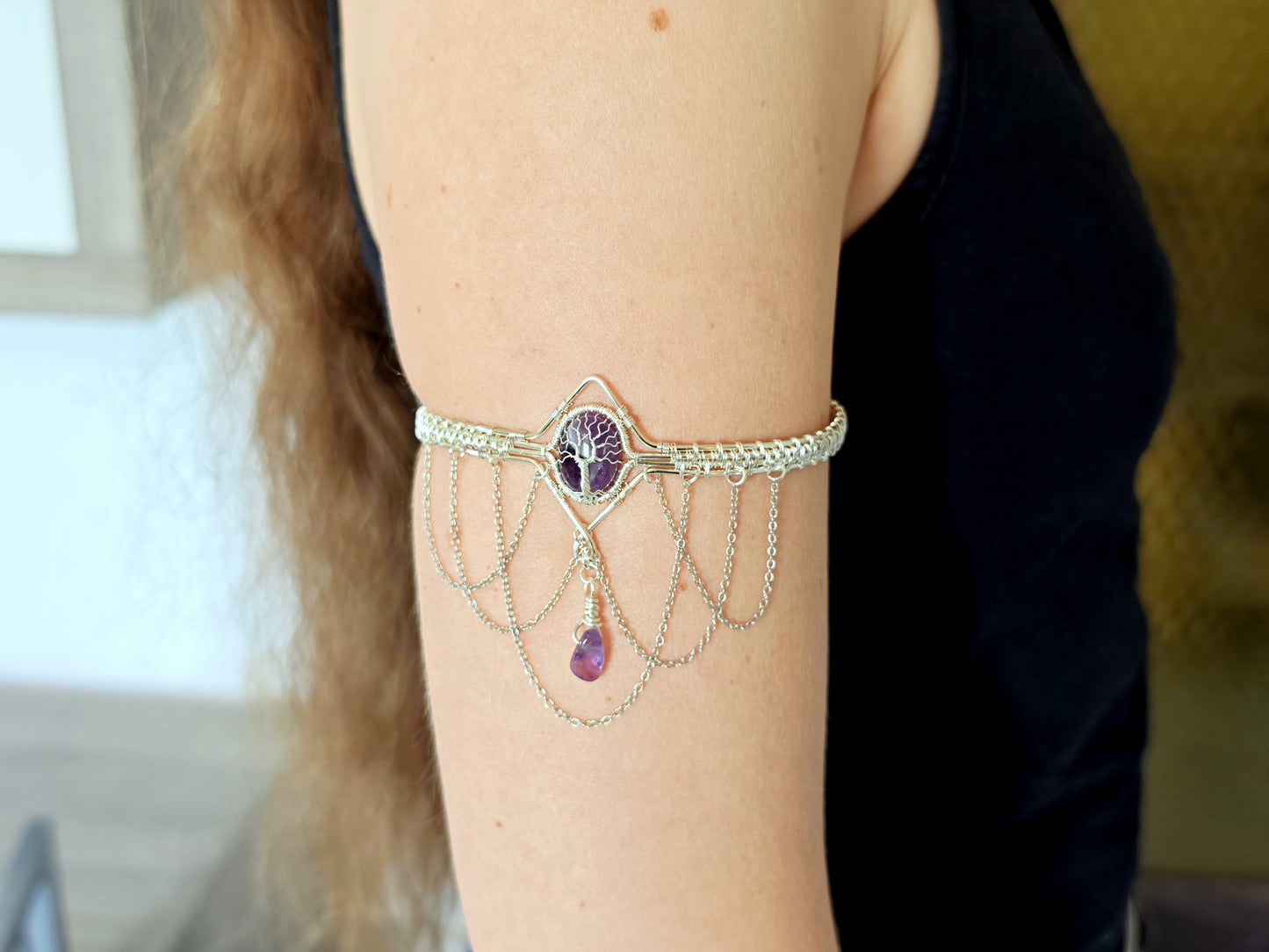 Tree arm ring with amethyst gemstones