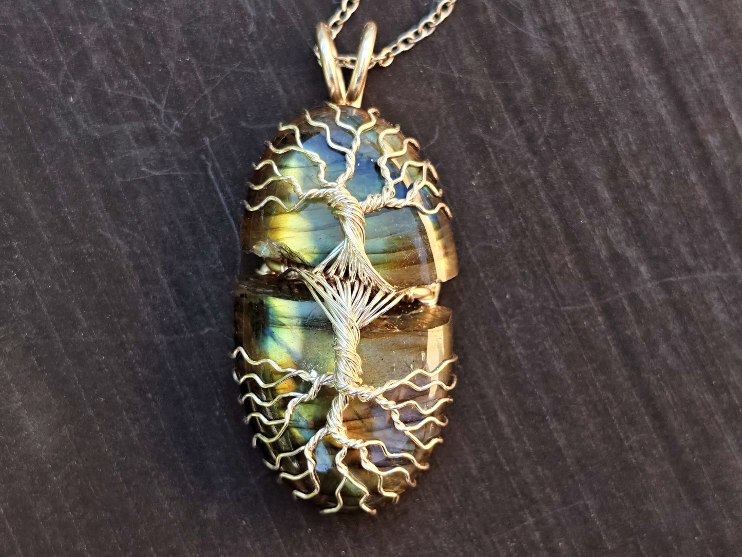 Tree pendant with a broken labradorite gemstone