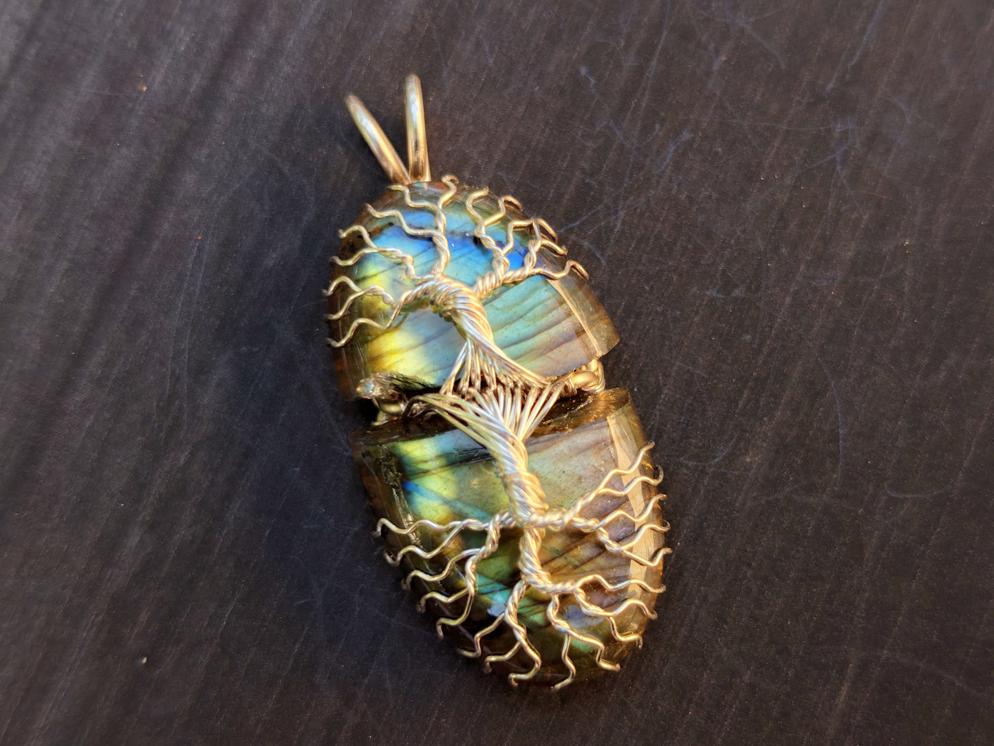 Tree pendant with a broken labradorite gemstone