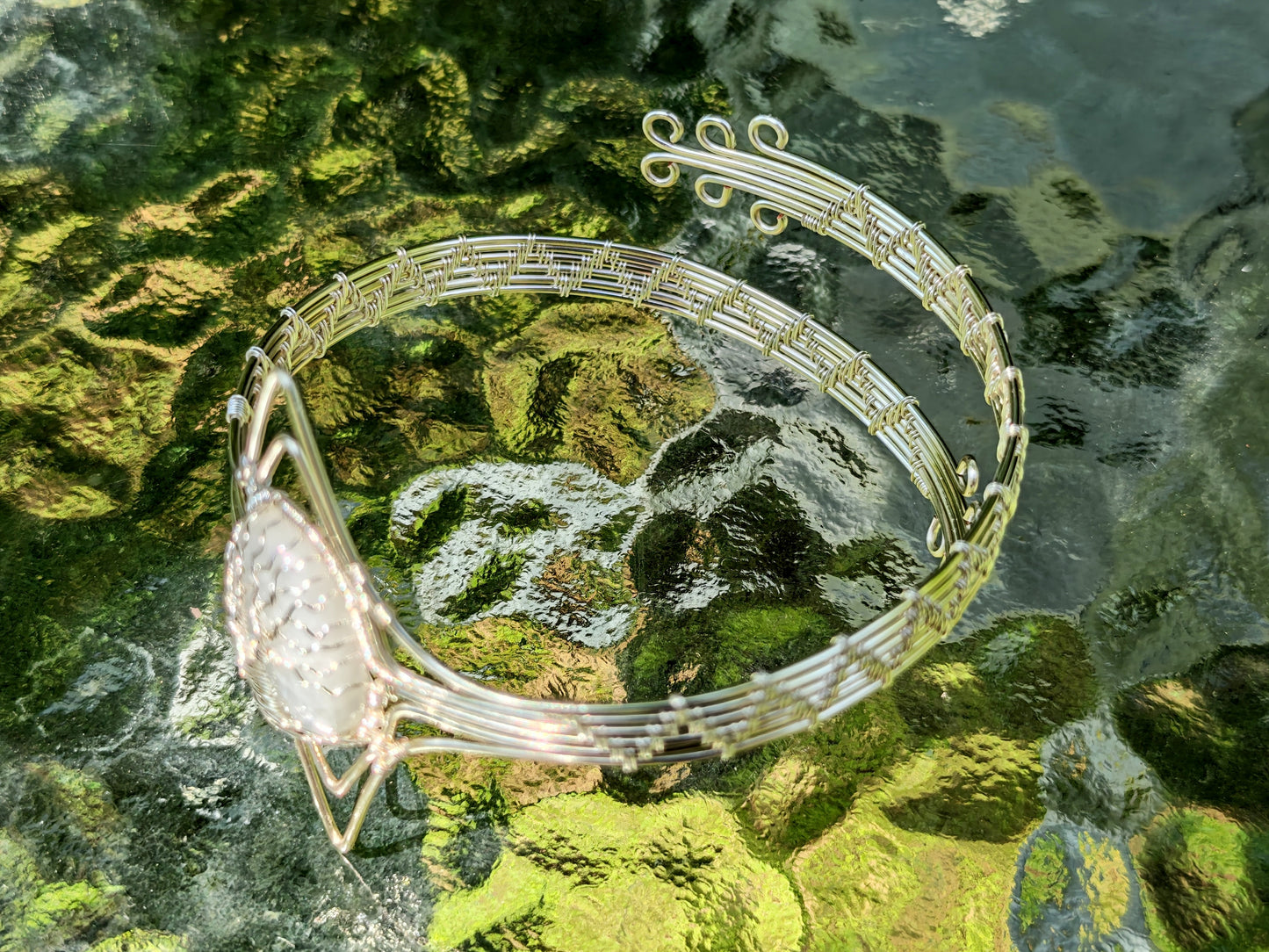 Tree arm ring with a moonstone gemstone