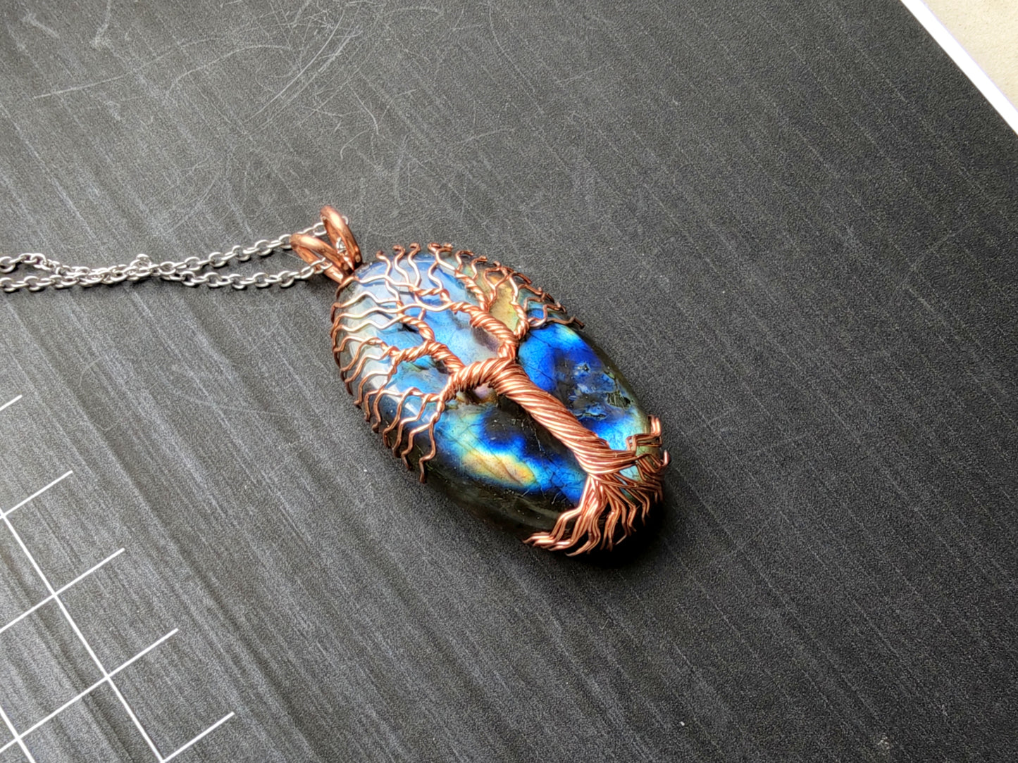 Tree pendant with a labradorite gemstone