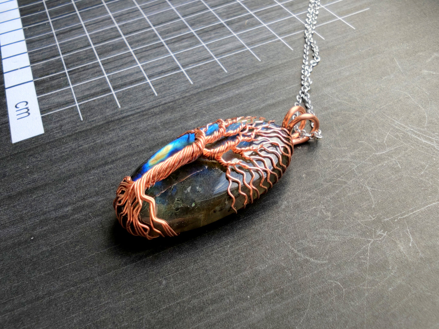 Tree pendant with a labradorite gemstone