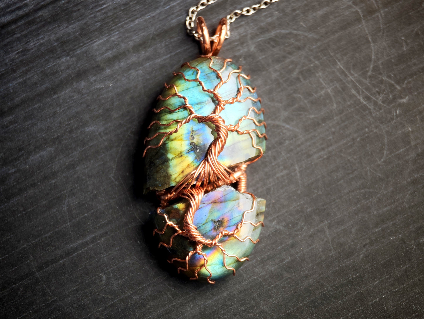 Tree pendant with a broken labradorite gemstone
