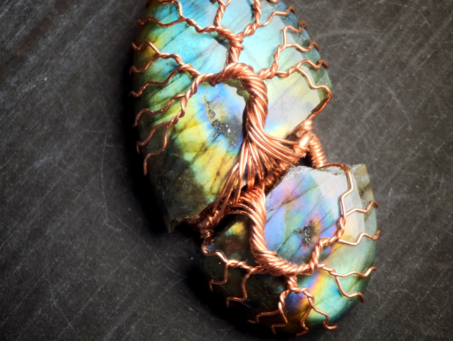 Tree pendant with a broken labradorite gemstone