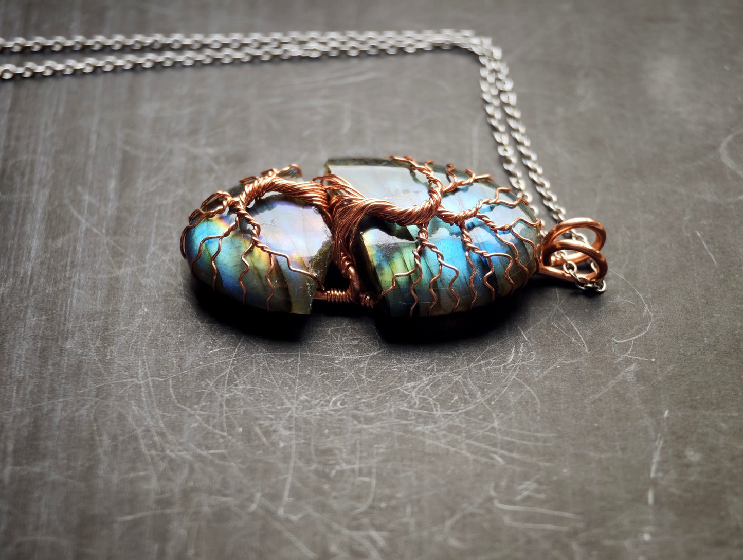 Tree pendant with a broken labradorite gemstone
