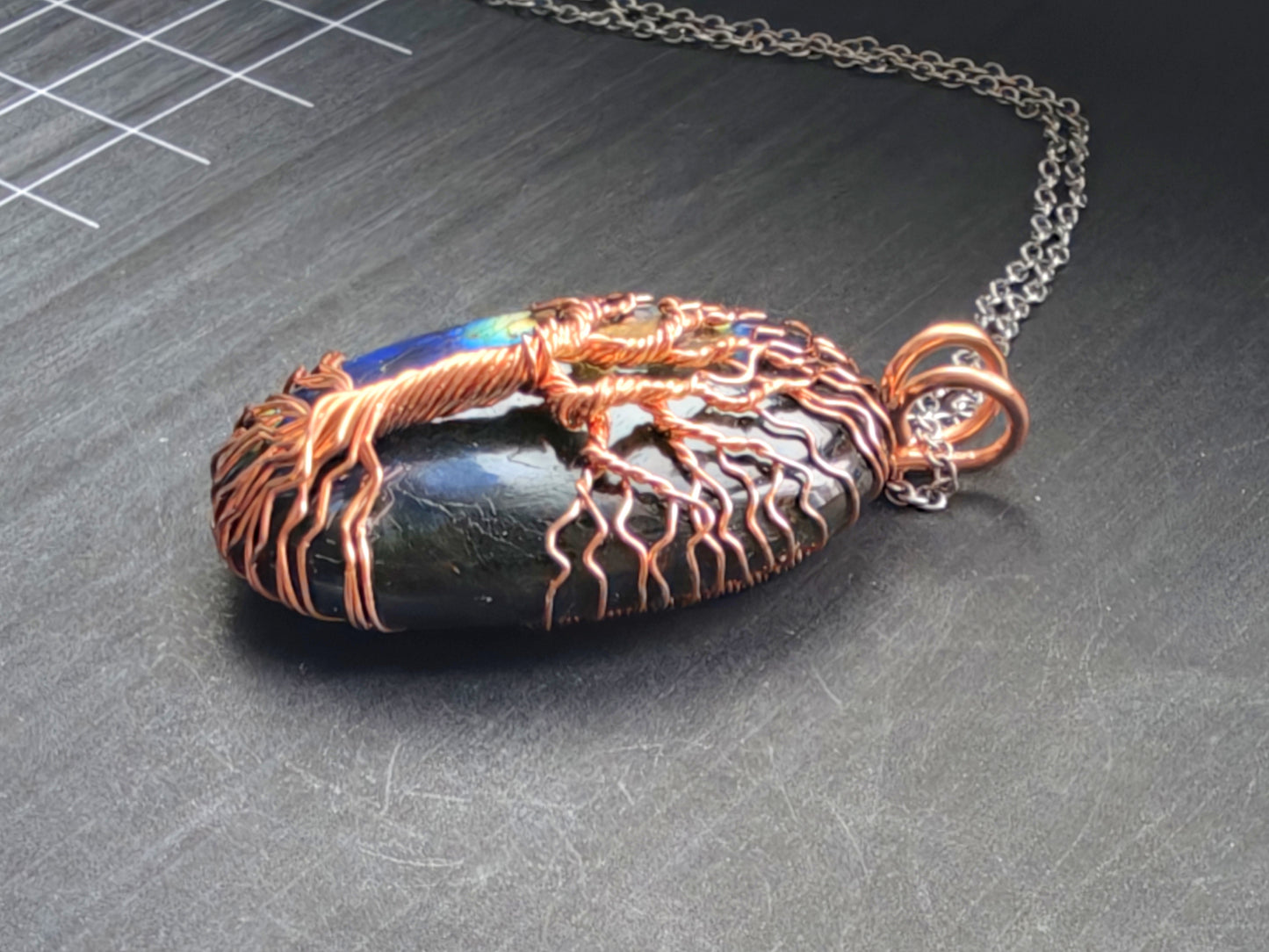 Tree pendant with a labradorite gemstone