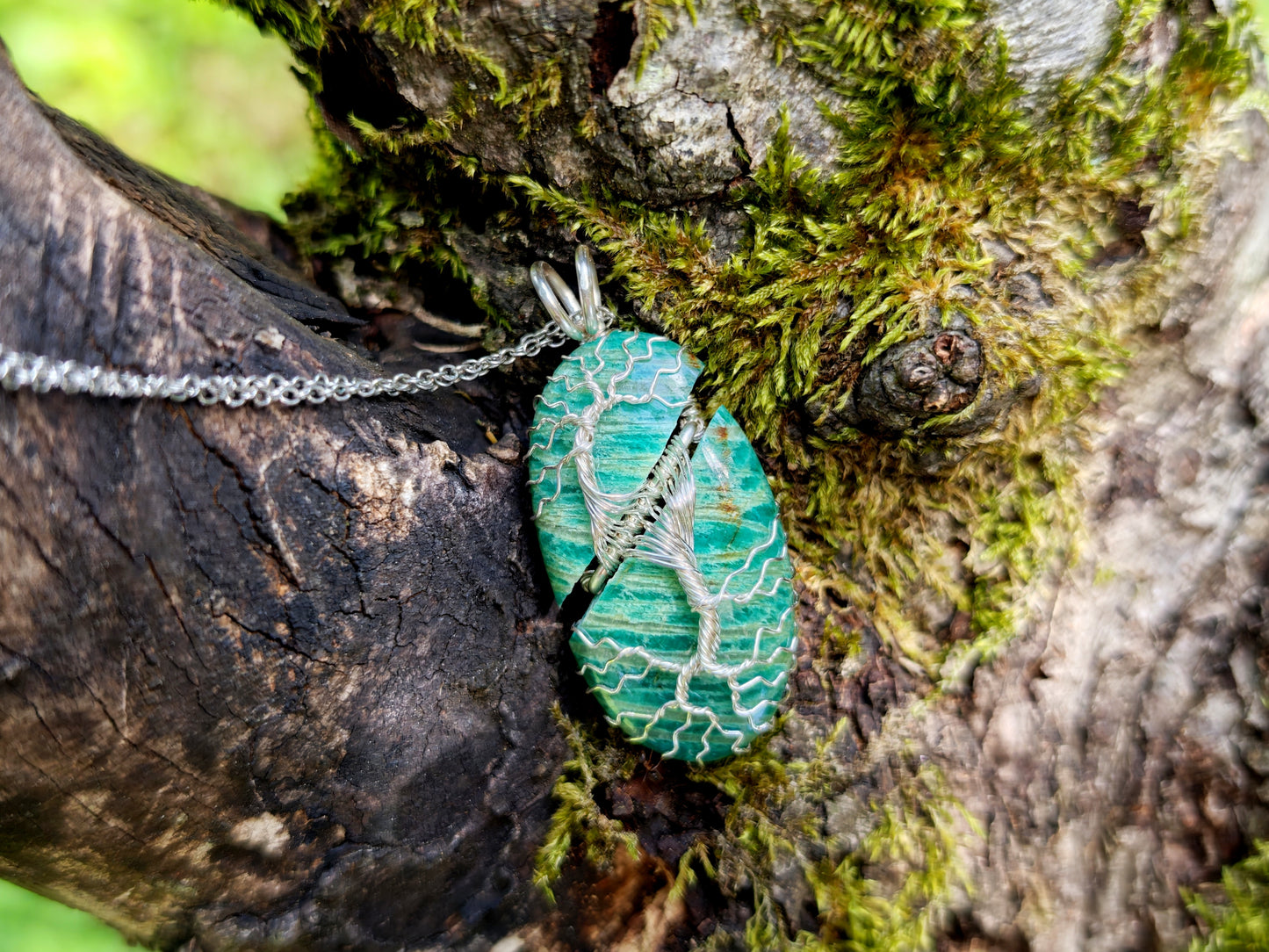 Tree pendant with a broken amazonite gemstone