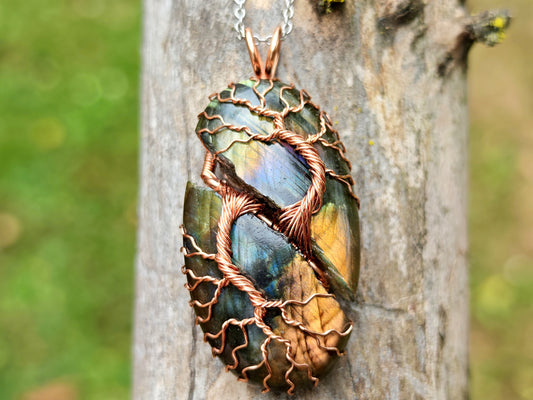 Tree pendant with a broken labradorite gemstone