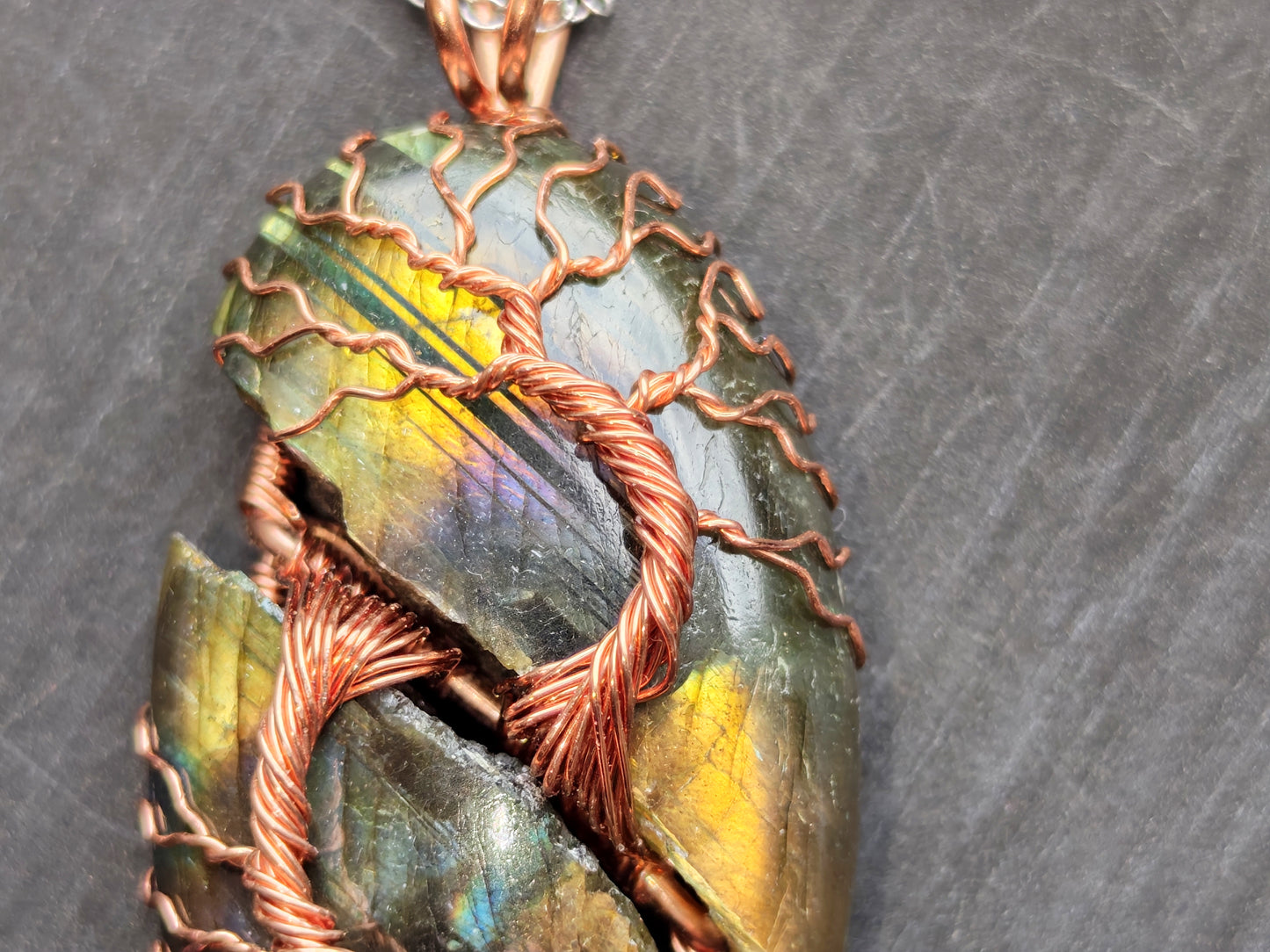 Tree pendant with a broken labradorite gemstone