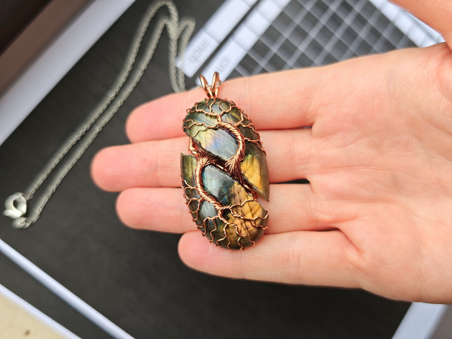 Tree pendant with a broken labradorite gemstone