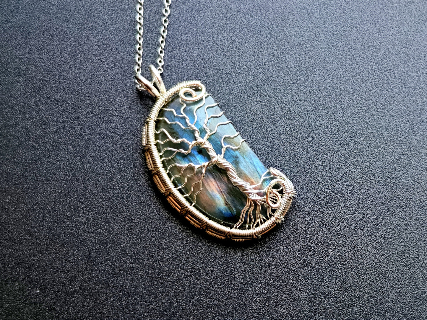 Tree pendant with a broken labradorite gemstone