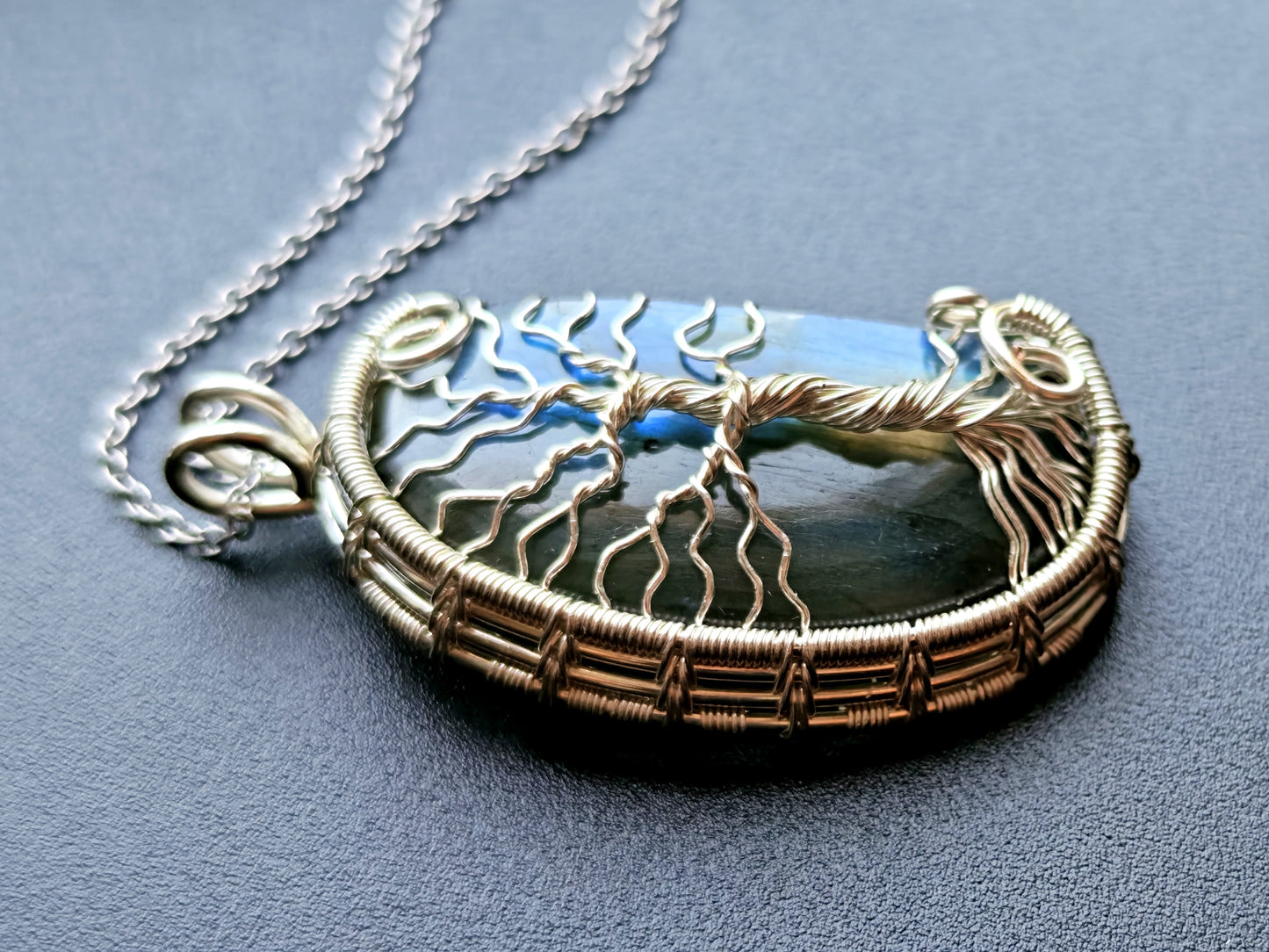 Tree pendant with a broken labradorite gemstone