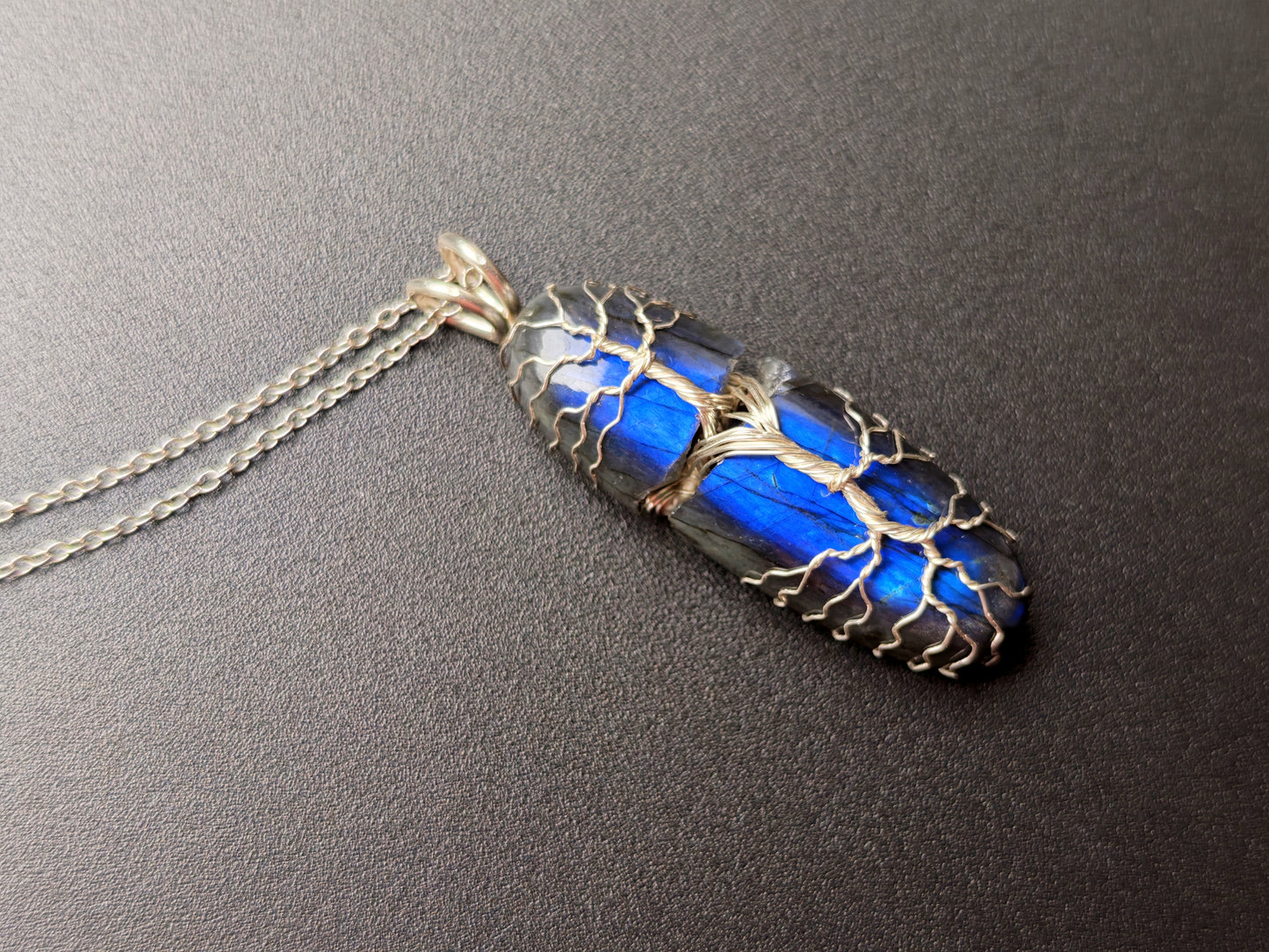 Tree pendant with a broken labradorite gemstone