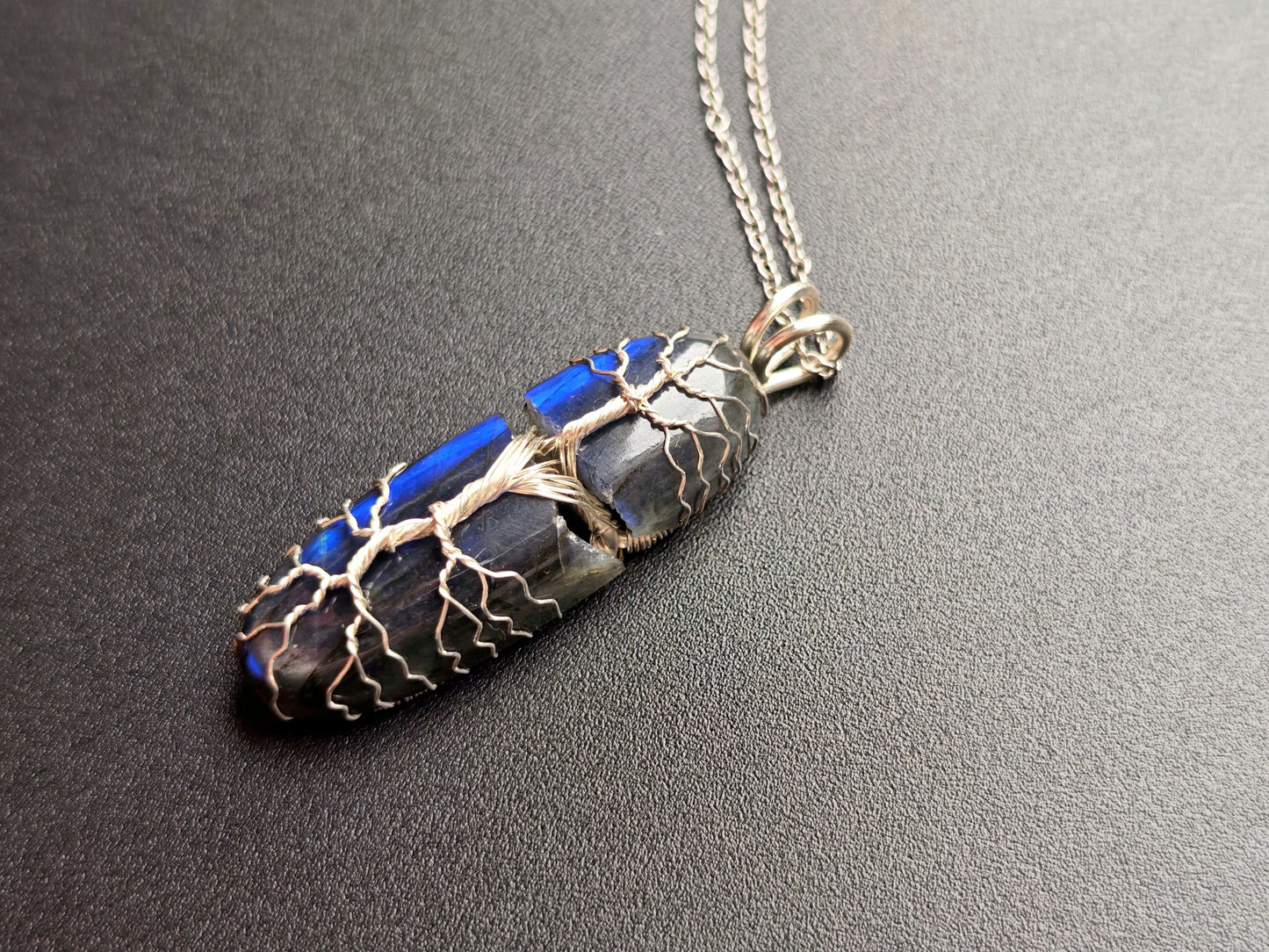 Tree pendant with a broken labradorite gemstone