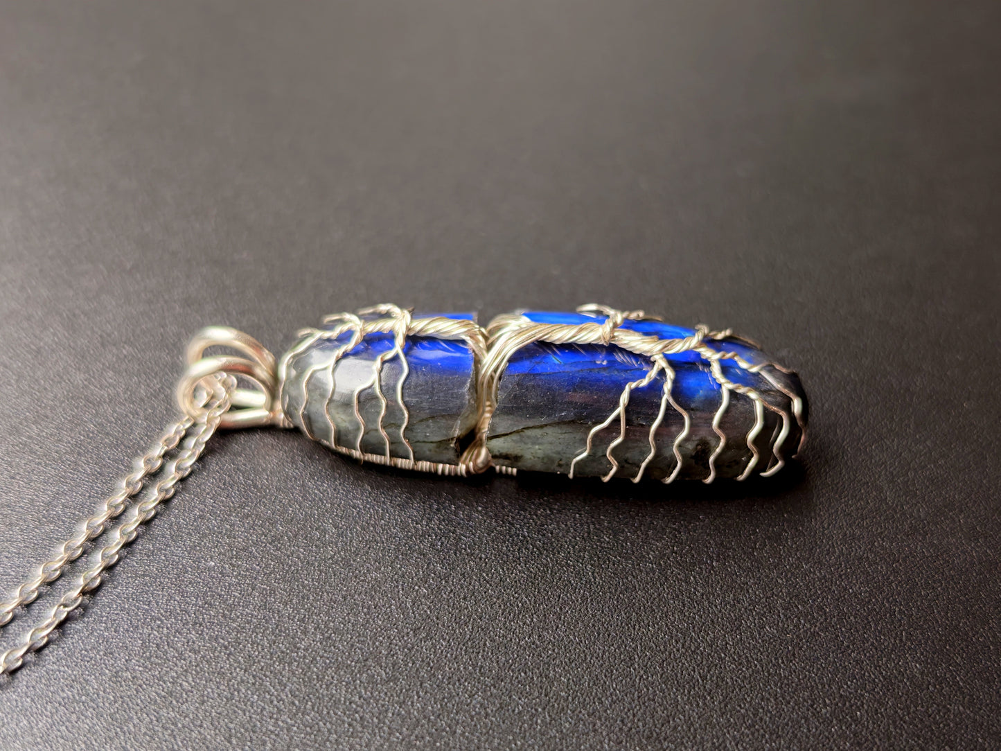 Tree pendant with a broken labradorite gemstone
