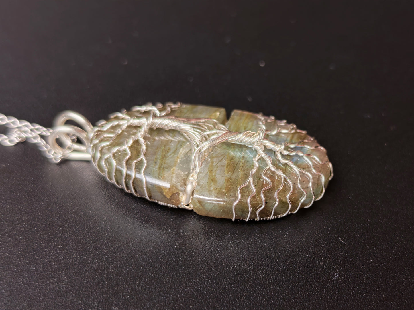 Tree pendant with a broken labradorite gemstone