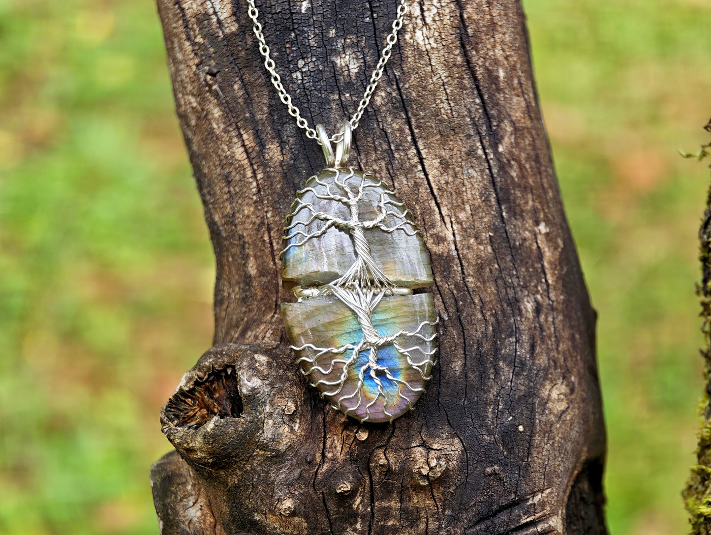 Tree pendant with a broken labradorite gemstone