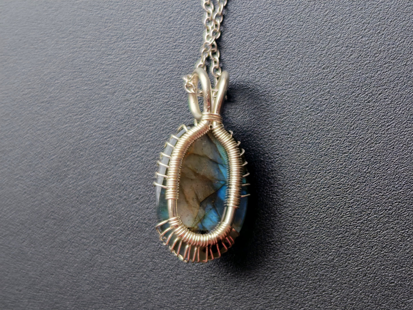 Tree pendant with a labradorite gemstone