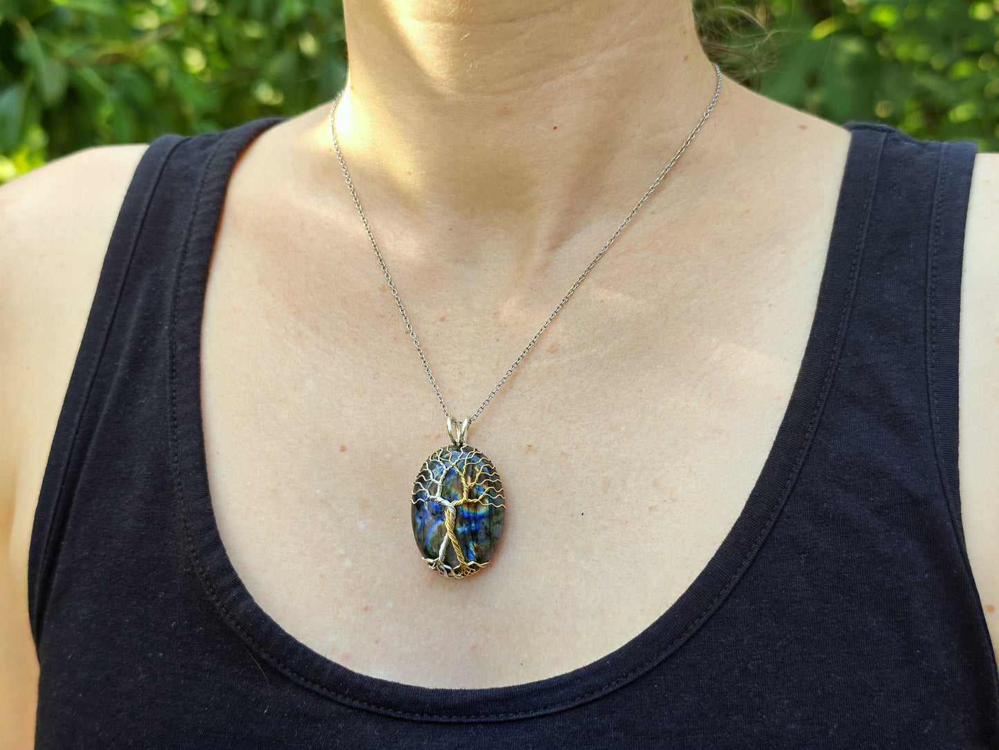 Fantasy inspired pendant: The Two Trees