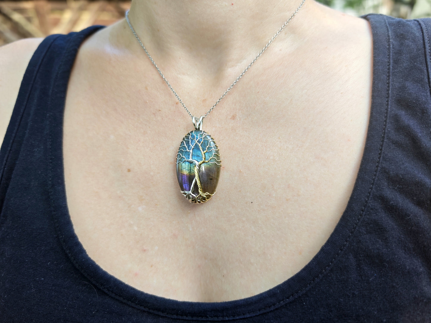 Fantasy inspired pendant: The Two Trees