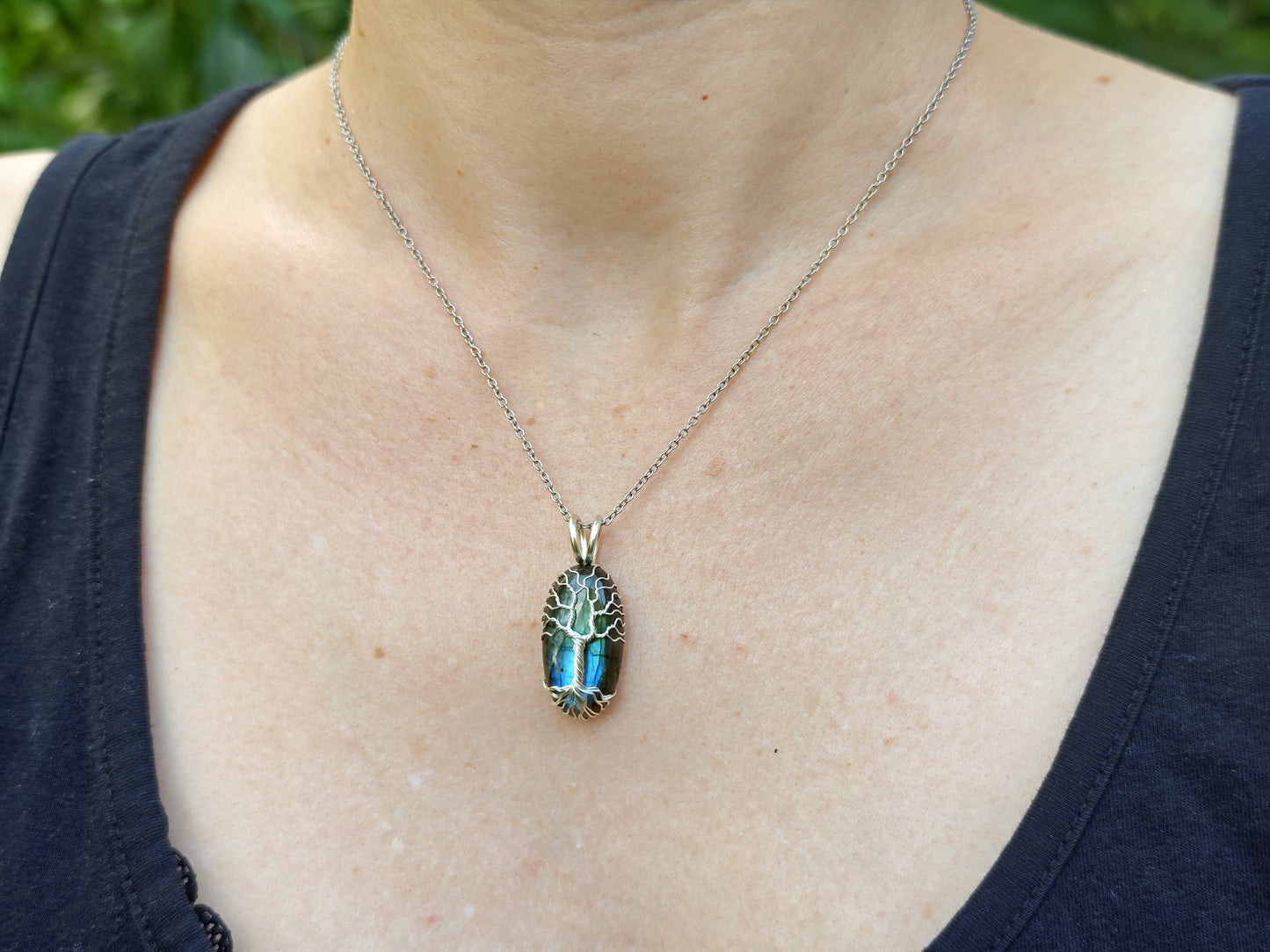 Tree pendant with a labradorite gemstone